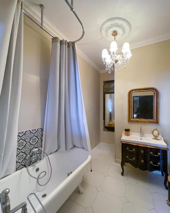 Le 215 Gambetta Boutique Hotel En Provence Cavaillon Exteriér fotografie